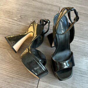 Circus by Sam Edelman Alisa Platform Sandal Black Chunky Size W7